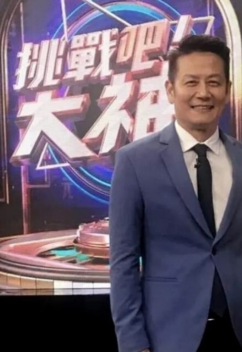 soul上面认识了一位深圳小姐姐王欣茹颜值十分扛打聊了不到一周就约出来了非常主动一到酒店就直奔主题最终以早晚两炮结束战斗意犹未尽 - 最新91